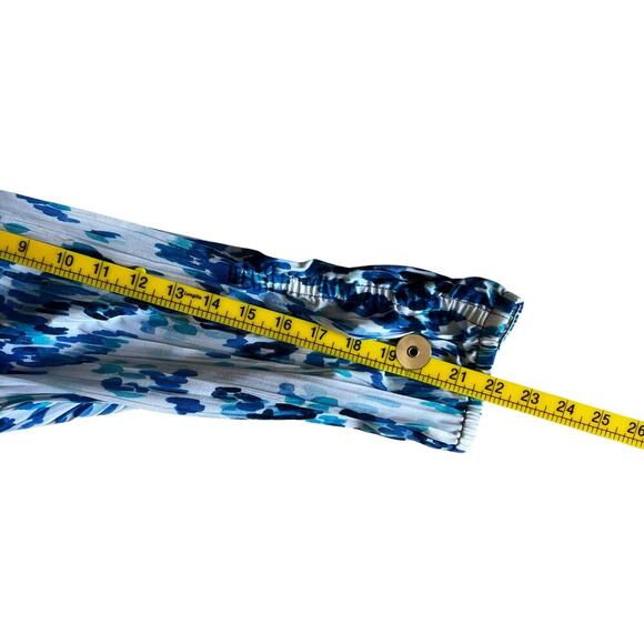 Chicos Women's Zenergy Full Zip Athletic Jacket Blue White Size 2/Large - Picture 9 of 9